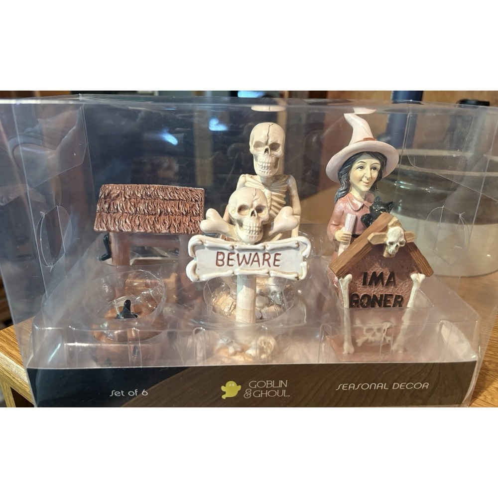 GOBLIN & GHOUL Halloween 6 Piece Decor Set‎ NIB - Great For Halloween Displays